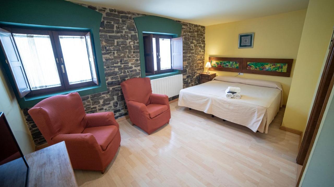 Hotel Rural Los Cerezos De Yanguas エクステリア 写真