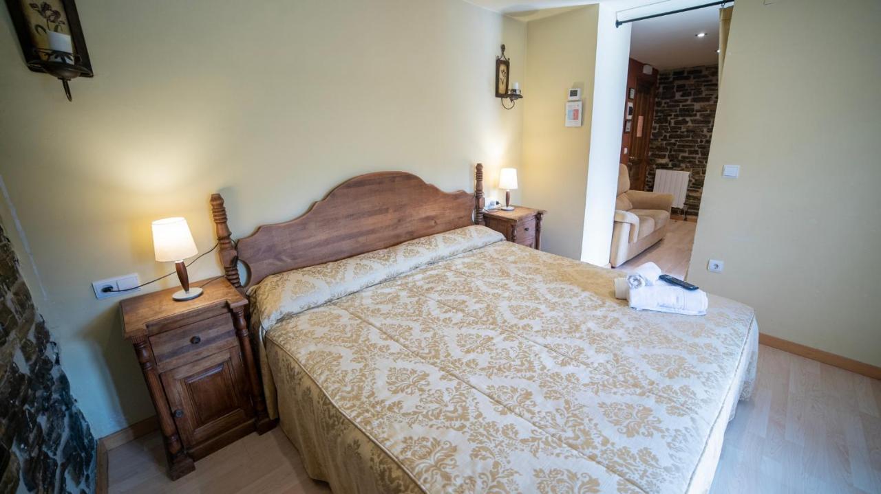 Hotel Rural Los Cerezos De Yanguas エクステリア 写真