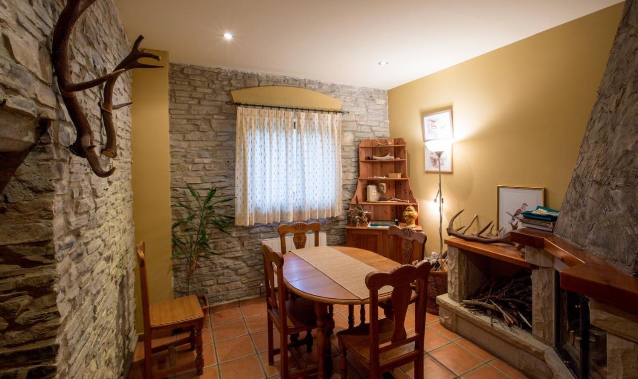 Hotel Rural Los Cerezos De Yanguas エクステリア 写真