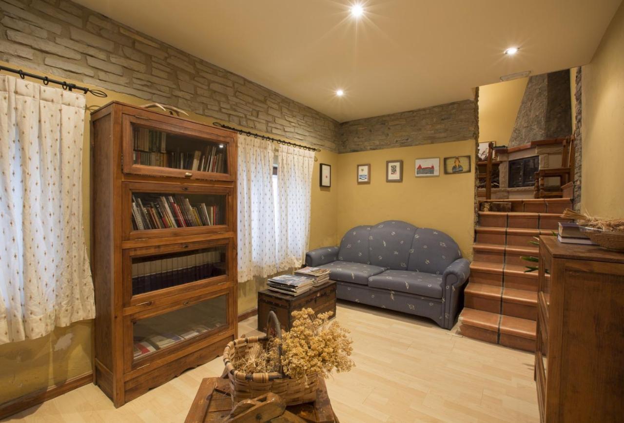 Hotel Rural Los Cerezos De Yanguas エクステリア 写真